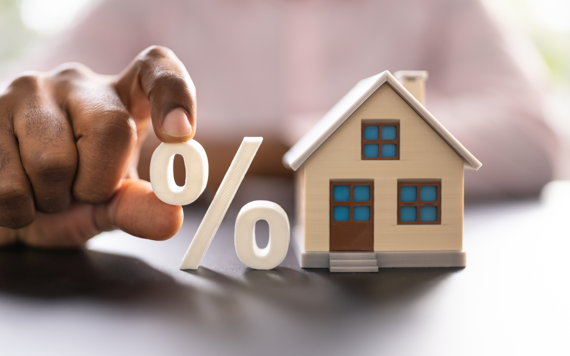 Não é obrigado a fazer o seguro no banco – pode poupar até 60%.